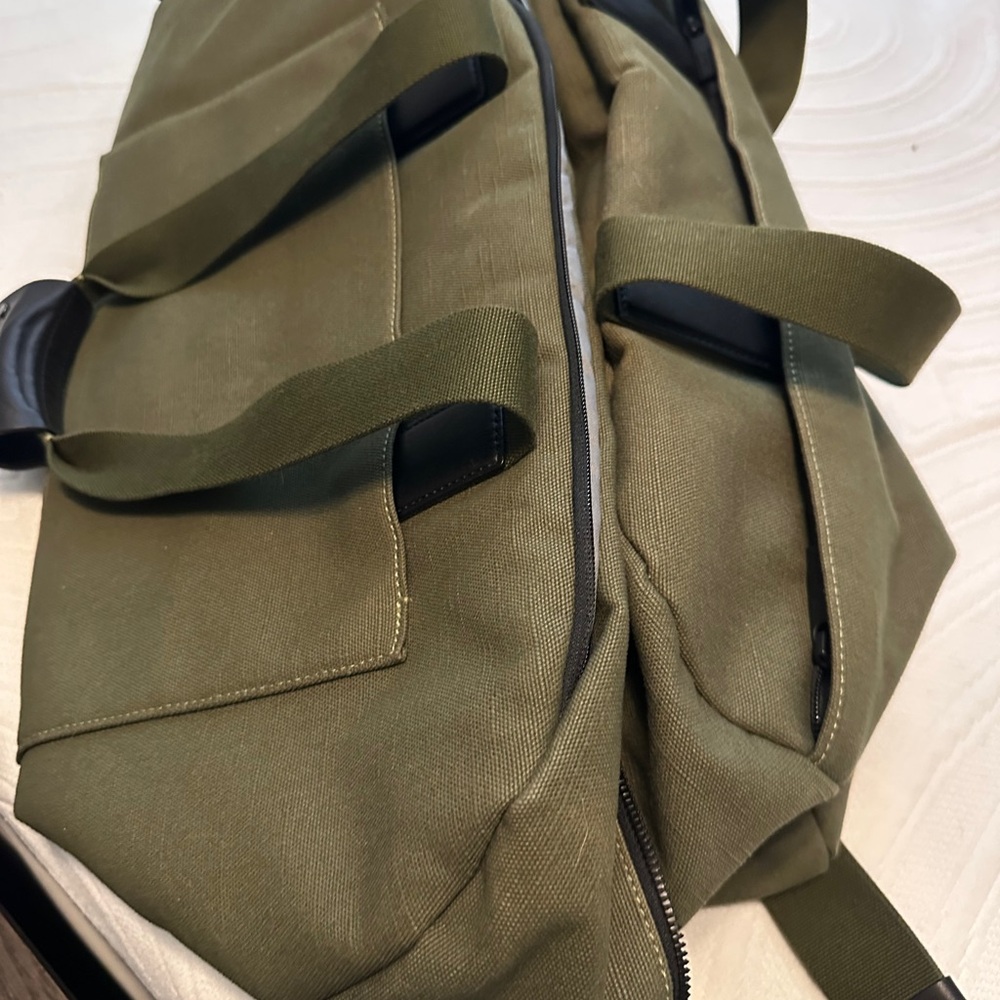 Away Everywhere Weekender Bag - Picture 8 of 8